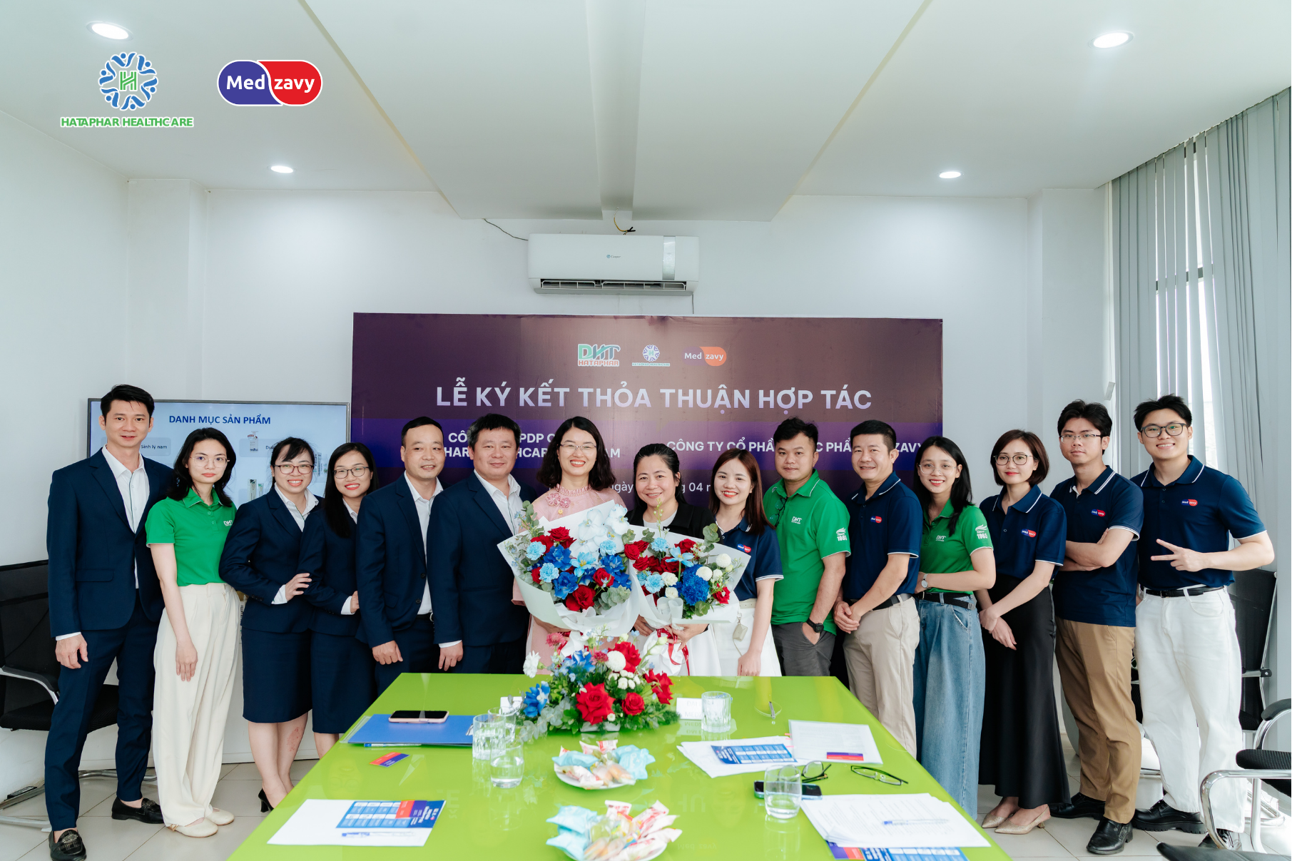 Medzavy Và Hataphar Ký Kết Hợp Tác Chiến Lược: Đưa Bọt Tuyết Vệ Sinh EmPura Chuẩn Dược Khoa Đến 10.000+ Nhà Thuốc